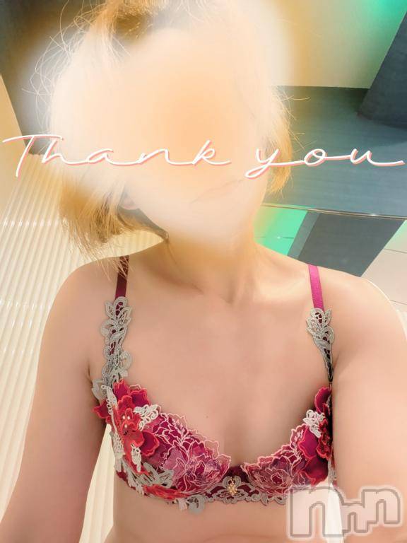 新潟デリヘル人妻不倫処　桃屋　新潟店(ヒトヅマフリンドコロモモヤ)みづは奉仕が信条(41)の2026年10月21日写メブログ「あんぽ柿～♡」