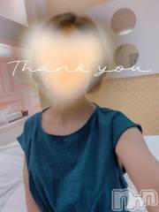 新潟デリヘル人妻不倫処　桃屋　新潟店(ヒトヅマフリンドコロモモヤ) みづは奉仕が信条(41)の8月16日写メブログ「ソファーで⋯♡」