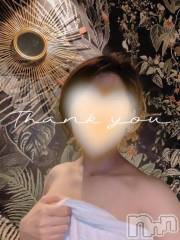 新潟デリヘル人妻不倫処　桃屋　新潟店(ヒトヅマフリンドコロモモヤ) みづは奉仕が信条(41)の9月9日写メブログ「黄金の右手～♡」