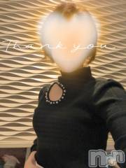 新潟デリヘル人妻不倫処　桃屋　新潟店(ヒトヅマフリンドコロモモヤ) みづは奉仕が信条(41)の11月1日写メブログ「窒息しちゃう～♡」