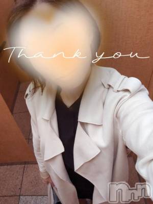 新潟人妻デリヘル 人妻不倫処　桃屋　新潟店(ヒトヅマフリンドコロモモヤ) みづは奉仕が信条(41)の5月3日写メブログ「遅咲きはタチ悪いコ～♡」