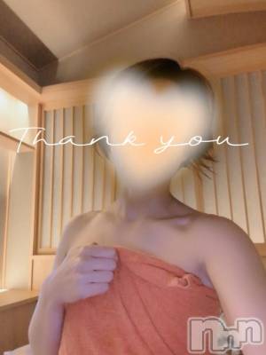 新潟人妻デリヘル 人妻不倫処　桃屋　新潟店(ヒトヅマフリンドコロモモヤ) みづは奉仕が信条(41)の7月27日写メブログ「食べたくなっちゃったぁ～♡」