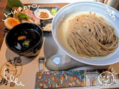 新潟人妻デリヘル 人妻不倫処　桃屋　新潟店(ヒトヅマフリンドコロモモヤ) みづは奉仕が信条(41)の9月12日写メブログ「こんにちは～♡」