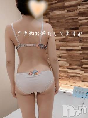 新潟デリヘル 人妻不倫処　桃屋　新潟店(ヒトヅマフリンドコロモモヤ) みづは奉仕が信条(41)の10月1日写メブログ「本日満員御礼です♡」