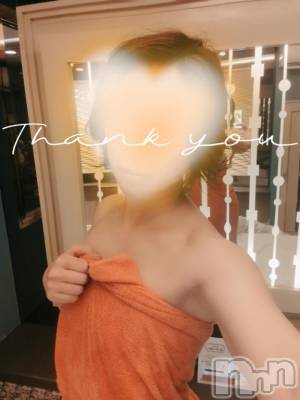 新潟デリヘル 人妻不倫処　桃屋　新潟店(ヒトヅマフリンドコロモモヤ) みづは奉仕が信条(41)の11月27日写メブログ「はじまりのオシリ～♡」