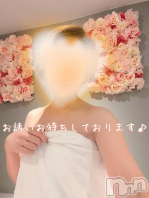 新潟デリヘル 人妻不倫処　桃屋　新潟店(ヒトヅマフリンドコロモモヤ) みづは奉仕が信条(41)の10月14日写メブログ「こんにちは～♡」