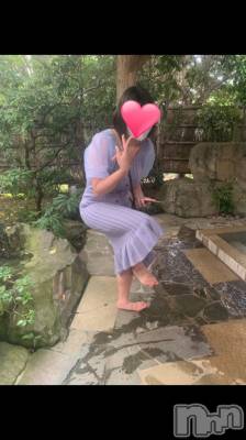 松本発デリヘル Revolution(レボリューション) エリナ☆絶対に沼る逸材♪(25)の12月1日写メブログ「残り今日と明日‥ エリナの独り言」