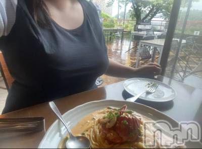 松本発デリヘル Revolution(レボリューション) エリナ☆絶対に沼る逸材♪(25)の5月25日写メブログ「なんと!」