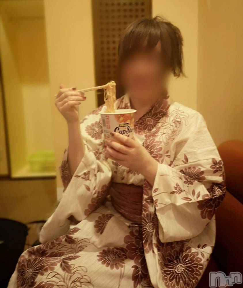上越デリヘルらぶ妻　～新潟の人妻が集う店～(ラブツマ) 相川あみ★癒し女神(35)の6月8日写メブログ「夏なので。」