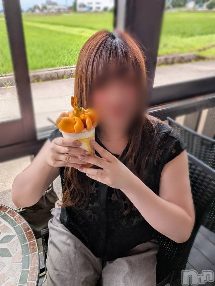 上越人妻デリヘルらぶ妻　～新潟の人妻が集う店～(ラブツマ) 相川あみ★癒し女神(35)の6月28日写メブログ「アクティブな日」