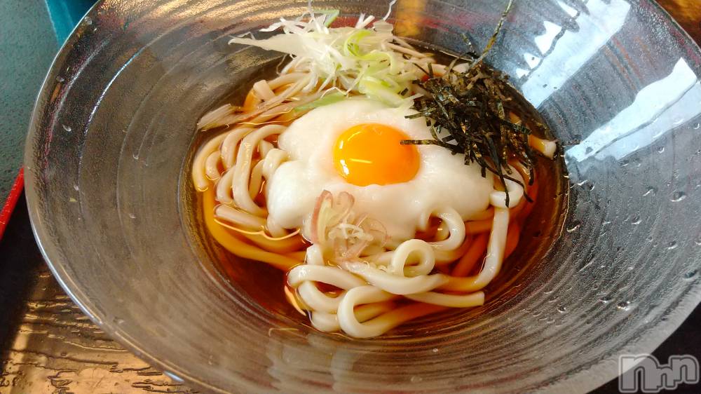 上越デリヘル上越最安値！奥様Deli急便(ジョウエツサイヤスネ！オクサマデリキュウビン) 美白美乳キレイ系 ゆうみ(35)の7月9日写メブログ「今日のお昼」