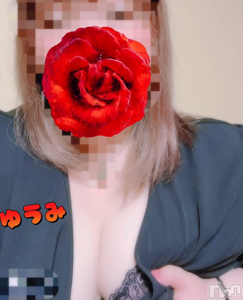 上越デリヘル上越最安値！奥様Deli急便(ジョウエツサイヤスネ！オクサマデリキュウビン) 美白美乳キレイ系 ゆうみ(35)の11月6日写メブログ「出勤です❣️」