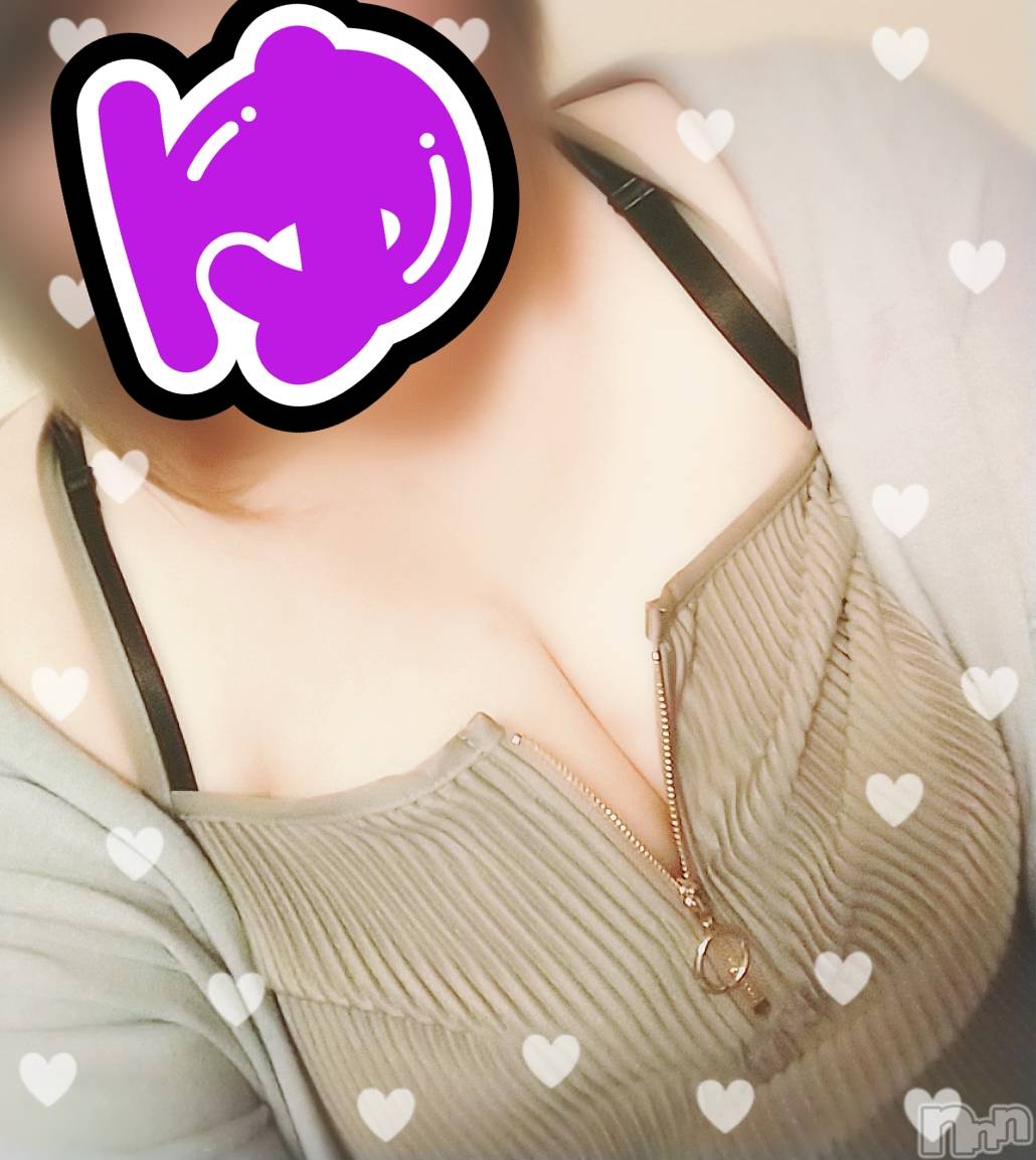 上越デリヘル上越最安値！奥様Deli急便(ジョウエツサイヤスネ！オクサマデリキュウビン)美白美乳キレイ系 ゆうみ(35)の2022年4月13日写メブログ「出勤♡」