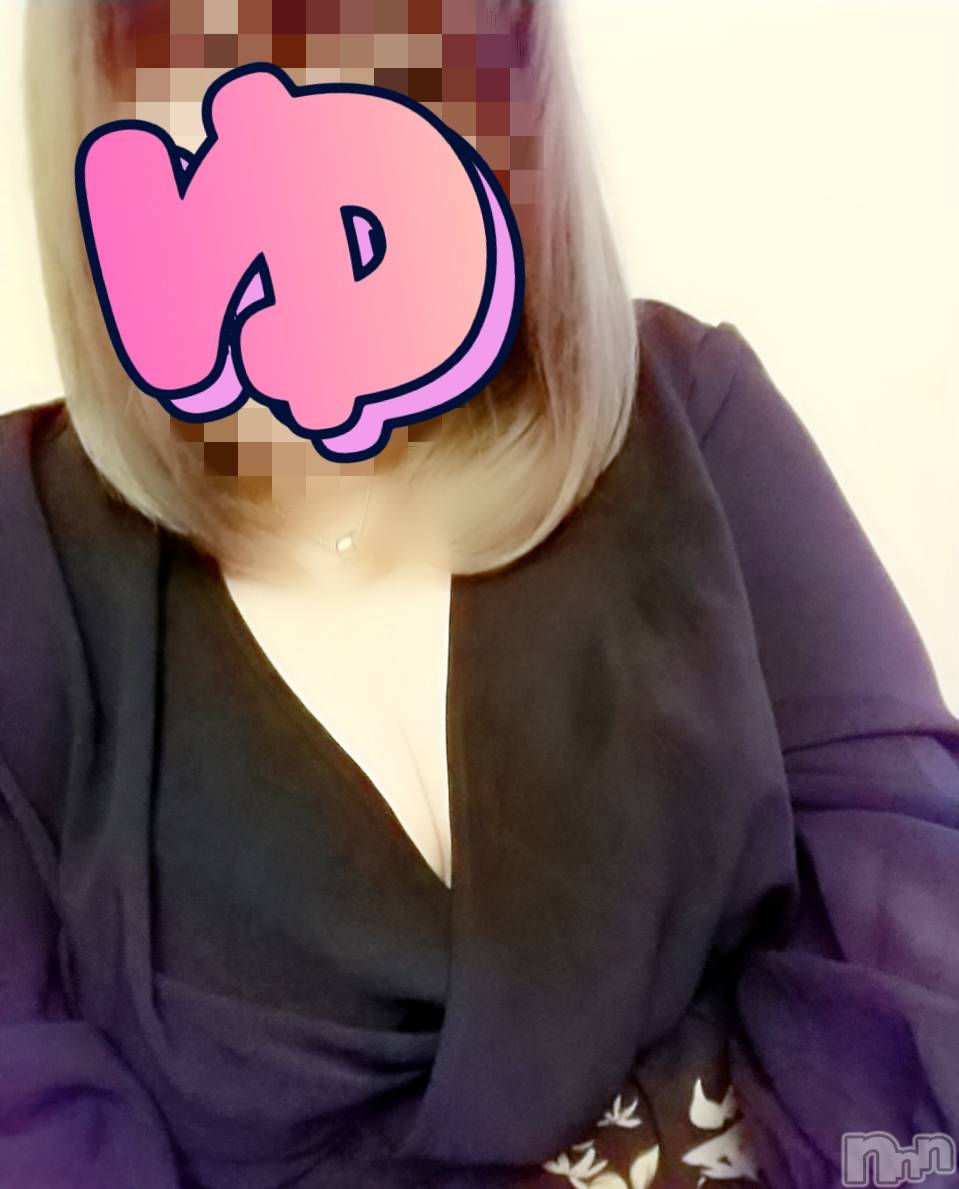 上越デリヘル上越最安値！奥様Deli急便(ジョウエツサイヤスネ！オクサマデリキュウビン)美白美乳キレイ系 ゆうみ(35)の2022年10月21日写メブログ「こんばんは🌙*ﾟ」