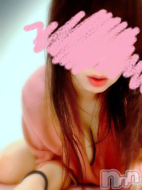 新潟デリヘル人妻不倫処　桃屋　新潟店(ヒトヅマフリンドコロモモヤ) ももか贅沢ミルク(39)の3月4日写メブログ「隣部屋♡」