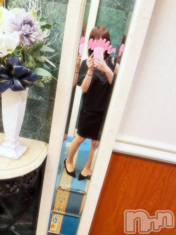 新潟人妻デリヘル人妻不倫処　桃屋　新潟店(ヒトヅマフリンドコロモモヤ)ももか贅沢ミルク(39)の2025年4月24日写メブログ「お酒とタバコ♡」