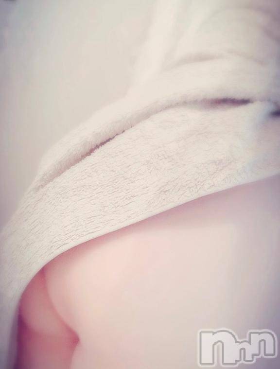 新潟デリヘル人妻不倫処　桃屋　新潟店(ヒトヅマフリンドコロモモヤ)ももか贅沢ミルク(39)の2025年12月18日写メブログ「おしりの真ん中♡」