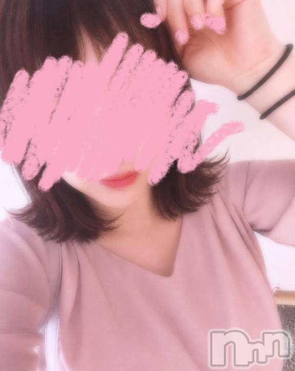 新潟デリヘル人妻不倫処　桃屋　新潟店(ヒトヅマフリンドコロモモヤ)ももか贅沢ミルク(39)の2026年10月3日写メブログ「制服脱いだら部活がバレちゃう♡」