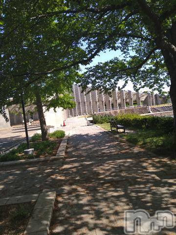 新潟デリヘル五十路マダム新潟店(カサブランカグループ)(イソジマダムニイガタテン) 松宮桜子(52)の5月4日写メブログ「目に青葉…」