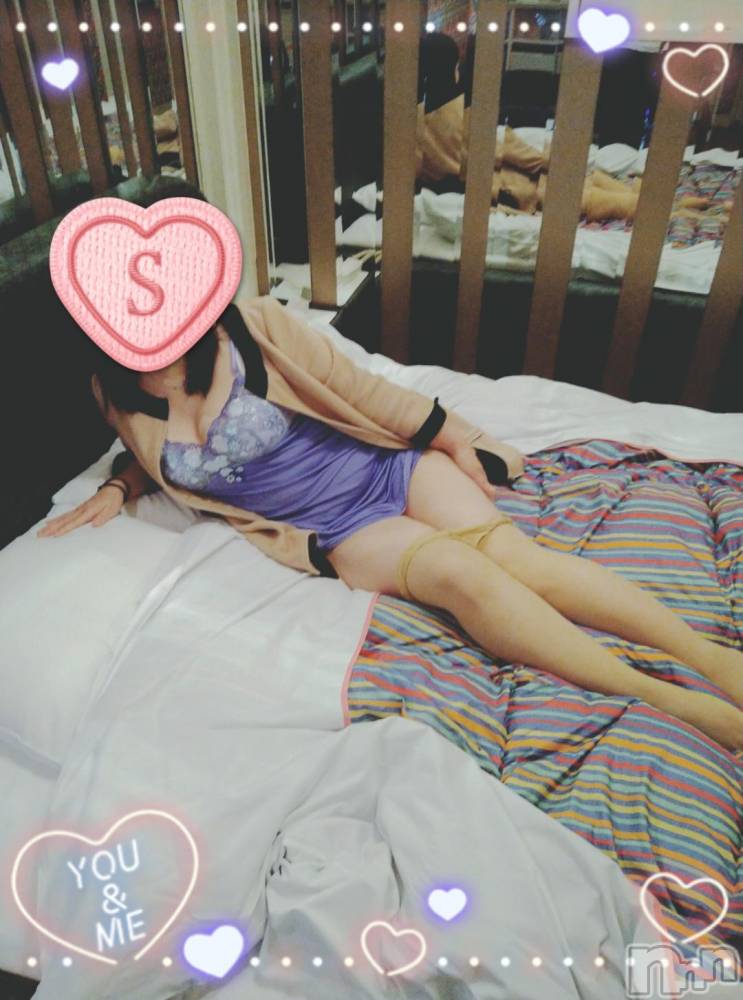 新潟デリヘル五十路マダム新潟店(カサブランカグループ)(イソジマダムニイガタテン) 松宮桜子(52)の10月28日写メブログ「寝れない…」