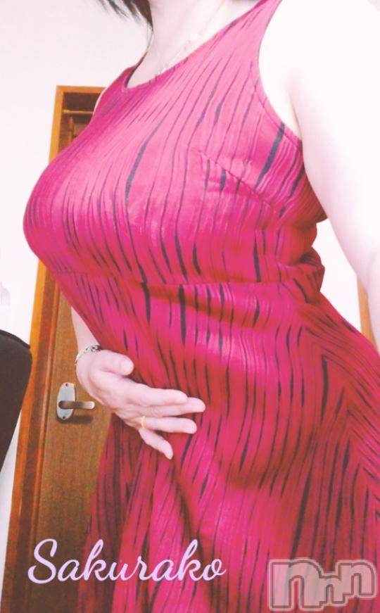 新潟デリヘル五十路マダム新潟店(カサブランカグループ)(イソジマダムニイガタテン)松宮桜子(52)の2024年10月4日写メブログ「ベタベタ…」