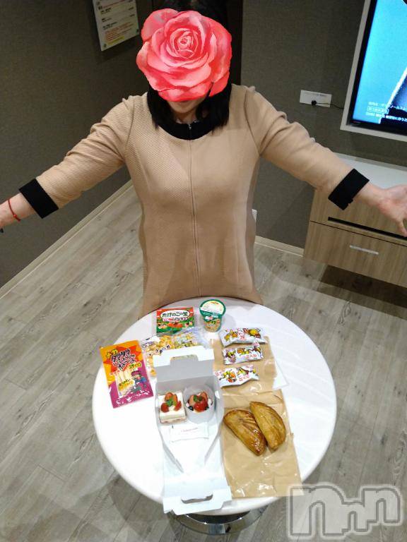 新潟デリヘル五十路マダム新潟店(カサブランカグループ)(イソジマダムニイガタテン)松宮桜子(52)の2025年3月8日写メブログ「[お題]from:萩の月さん」