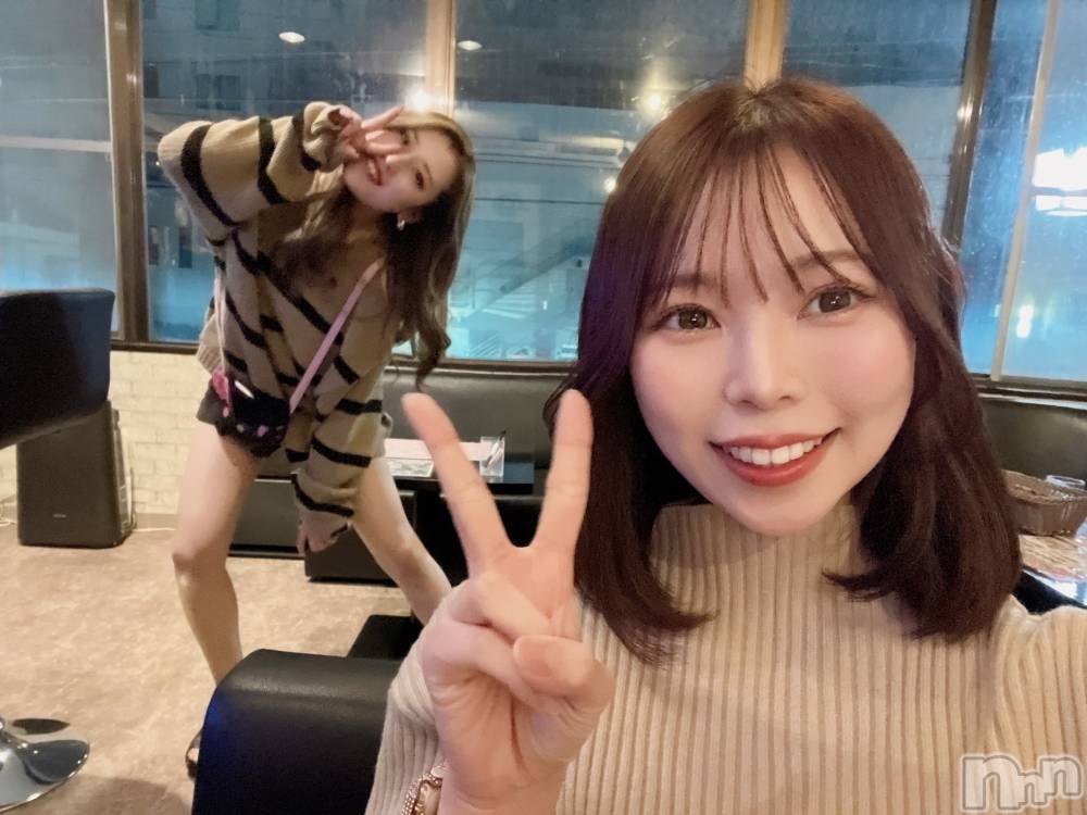 ����������ʥå��������륺�С�Girls Bar Bacchus�������Ź(�Хå��������ޥ��ƥ�) �����ͤ�1��18���̥�֥����֤ߡ���ʿ��ʧ��💗��