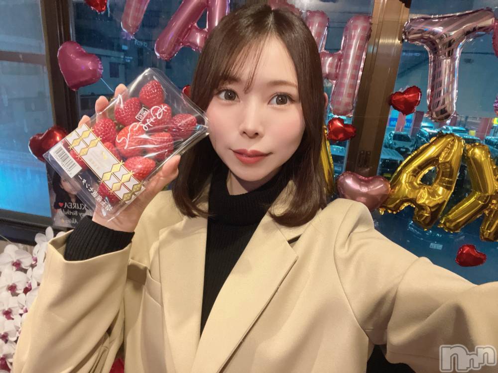 ����������ʥå��������륺�С�Girls Bar Bacchus�������Ź(�Хå��������ޥ��ƥ�) �����ͤ�3��8���̥�֥����֤��ޤ��🍓��