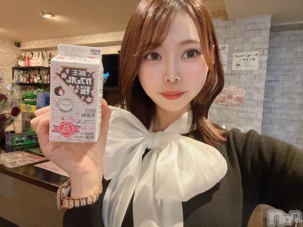 ����������ʥå��������륺�С�Girls Bar Bacchus�������Ź(�Хå��������ޥ��ƥ�) �����ͤ�4��11���̥�֥����� ���ָ�🌸��