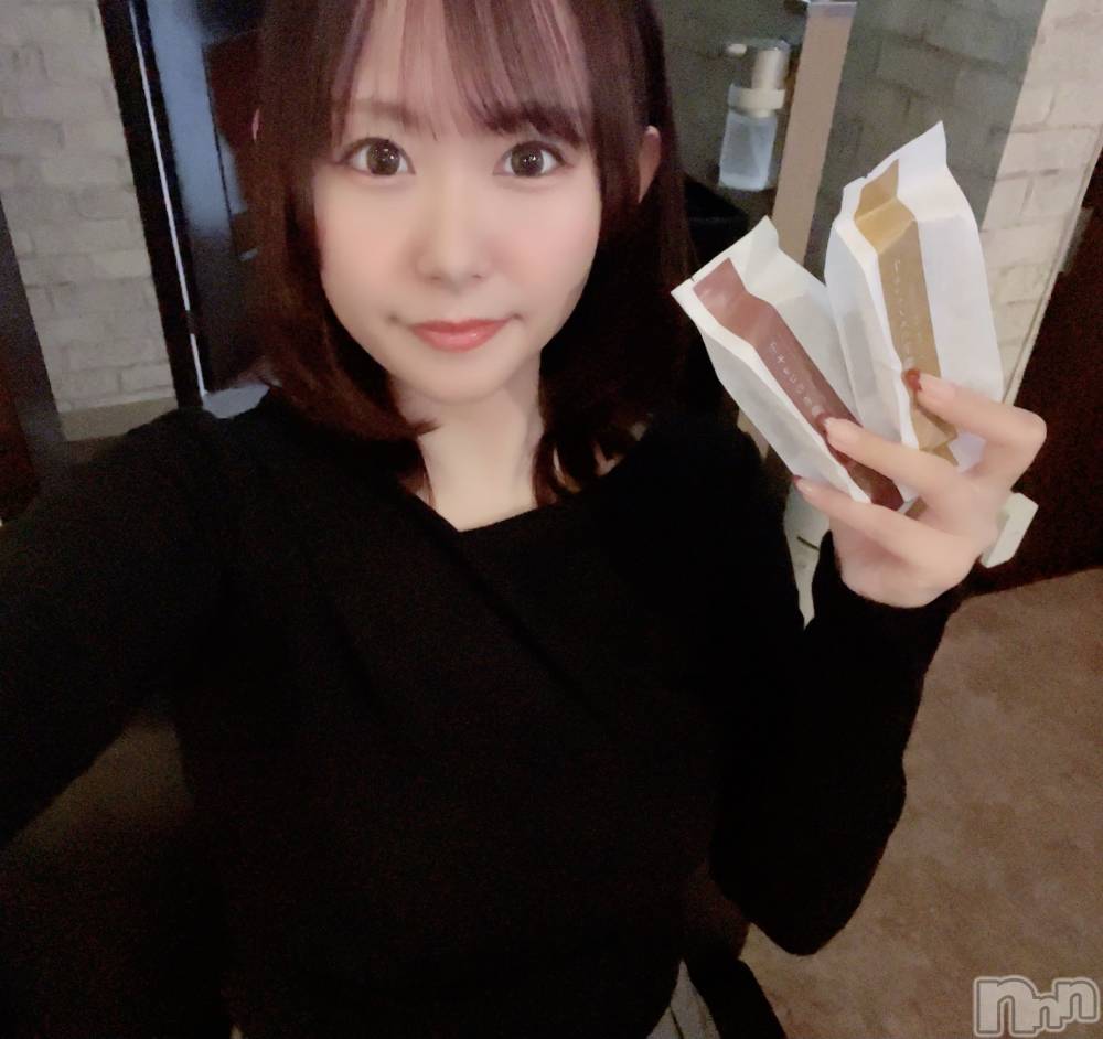 ¿·³ã±ØÁ°¥¹¥Ê¥Ã¥¯¡¦¥¬¡¼¥ë¥º¥Ð¡¼Girls Bar Bacchus¿·³ã±ØÁ°Å¹(¥Ð¥Ã¥«¥¹¥¨¥¥Þ¥¨¥Æ¥ó) ¤Ê¤Ê¤Î10·î25Æü¼Ì¥á¥Ö¥í¥°¡Ö¤¤ó¤è¤¦¤Ó¡ª¡×