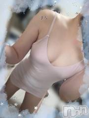 長岡デリヘルBIANCA～主人の知らない私～長岡店(ビアンカナガオカテン) 登坂　まな(32)の10月26日写メブログ「片付け中に漫画を読み出してしまう📖👓」