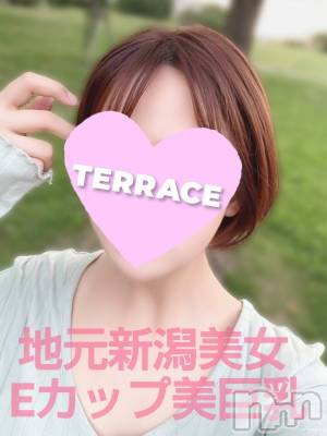 まひろ◆超Cuteな美巨乳美女(25) 身長158cm、スリーサイズB91(E).W58.H88。長岡デリヘル TERRACE(テラス)在籍。