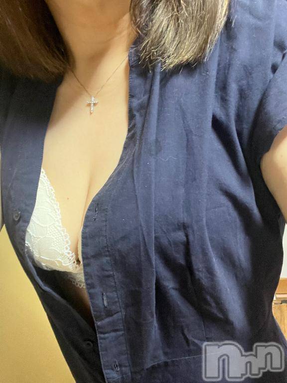 長岡人妻デリヘル人妻楼　長岡店(ヒトヅマロウ　ナガオカテン) ちぐさ(40)の7月8日写メブログ「本日出勤5日目です💓」