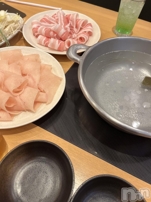 長岡人妻デリヘル人妻楼　長岡店(ヒトヅマロウ　ナガオカテン)ちぐさ(40)の2023年3月18日写メブログ「こんばんは💓」