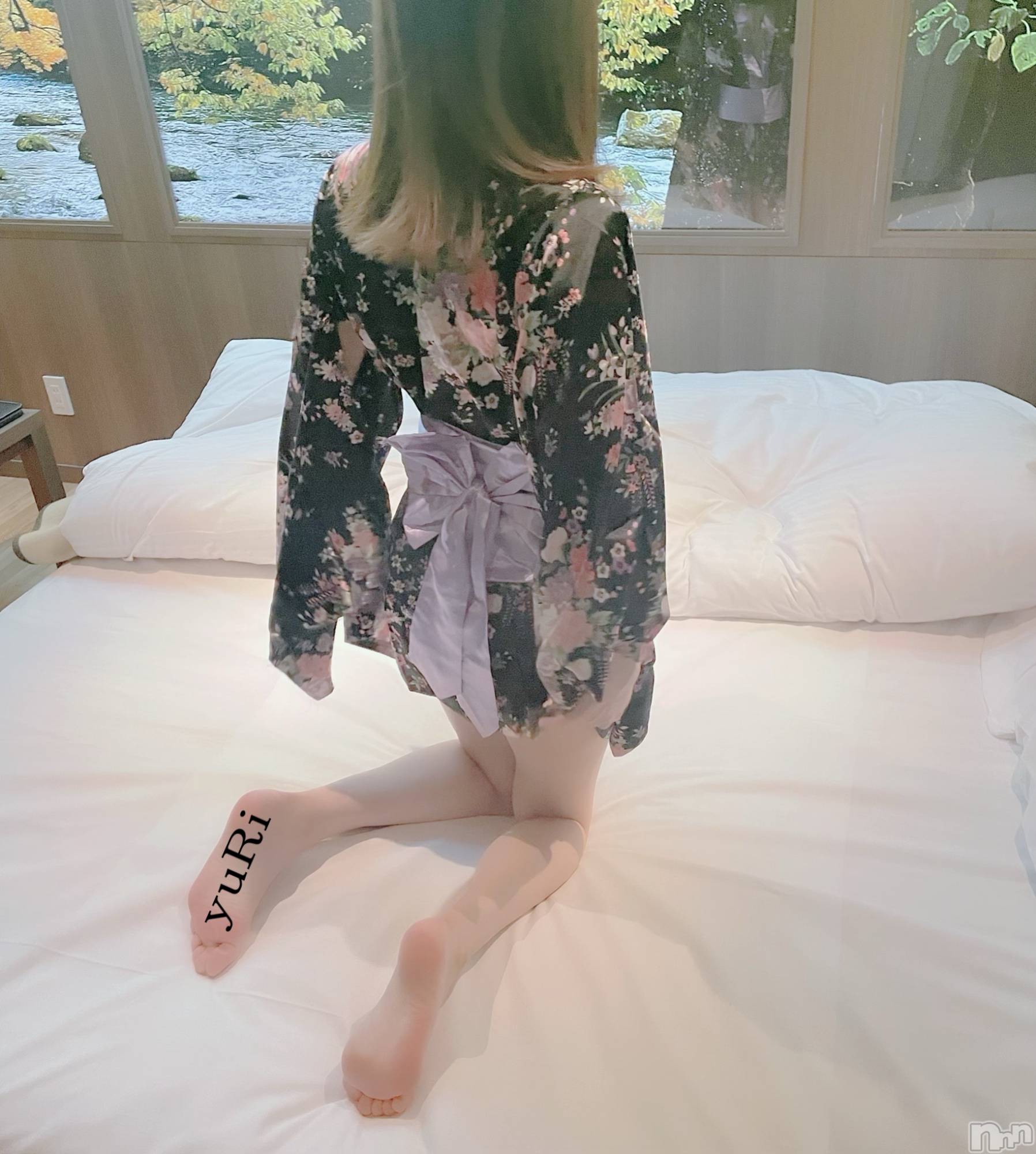 新潟デリヘルENDLESS-安心の地元新潟の素人のみ-(エンドレス)ユリ☆美桃尻(28)の2025年7月9日写メブログ「下から覗いてみて👀」