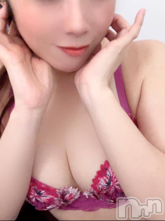 新潟ソープスチュワーデス ことり(32)の3月10日写メブログ「のんびり待機中♡」