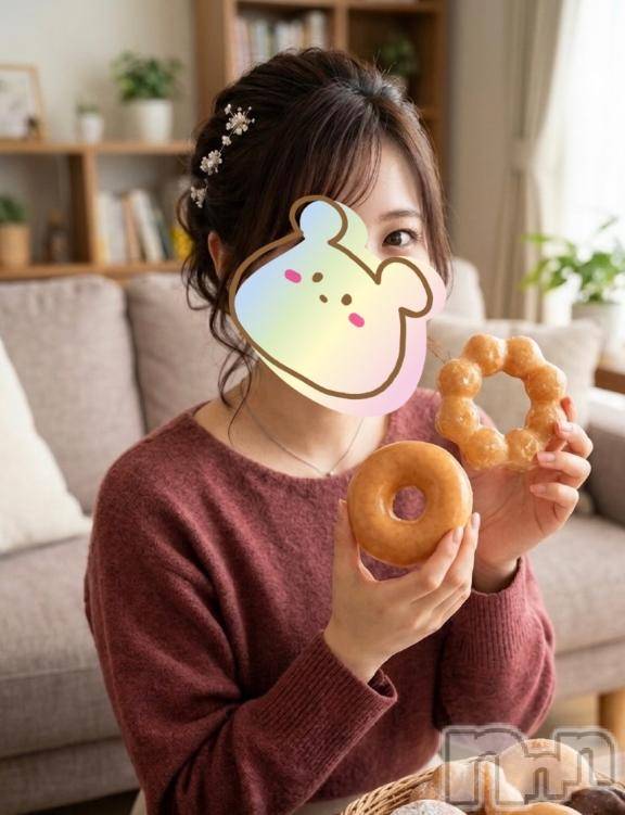 新潟ソープスチュワーデス ことり(32)の4月22日写メブログ「悩むぅ🤔」