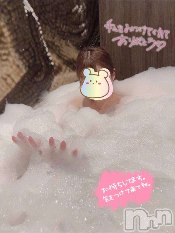 新潟ソープスチュワーデスことり(32)の2025年9月29日写メブログ「今夜もあなたと…🛁 🫧🤍」