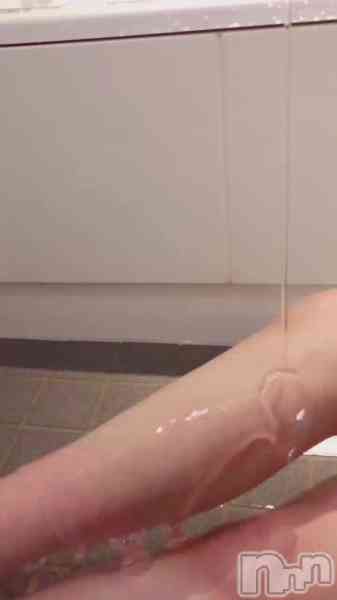 サエ☆えちえちお姉さんの動画 脚にローションかけられちゃった動画♡