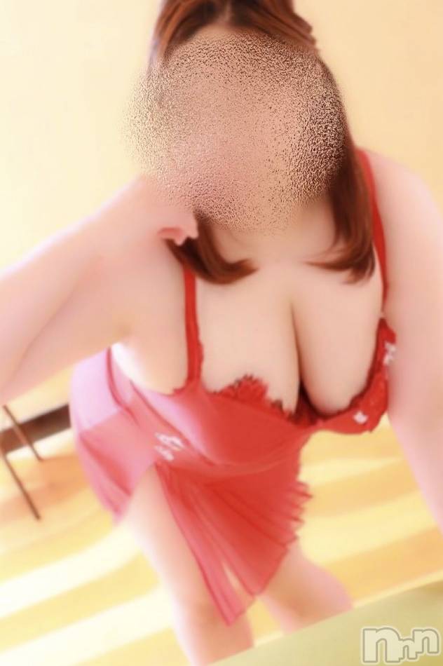 長野ぽっちゃり(イヤシヒメインナガノ)の2022年8月23日お店速報「【美波姫】エッチな大人の姫達と濃厚なひと時を！！」