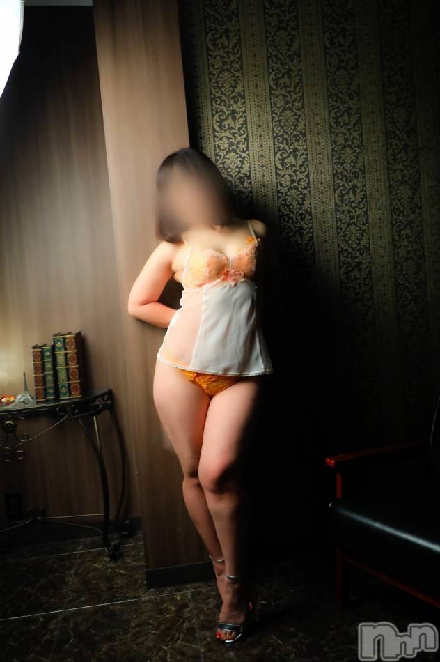 長野ぽっちゃり(イヤシヒメインナガノ)の2023年3月15日お店速報「エッチな大人の姫達と濃厚なひと時を！！」