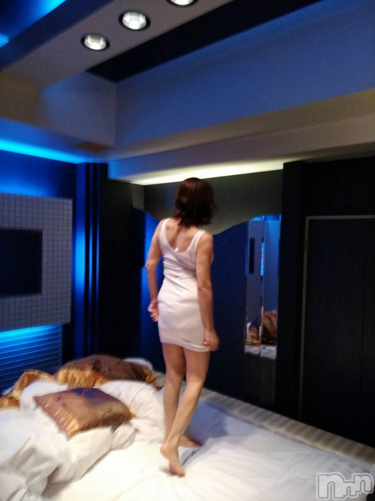 新潟デリヘル五十路マダム新潟店(カサブランカグループ)(イソジマダムニイガタテン) 速水ゆうき(58)の12月15日写メブログ「ゆうきです！」