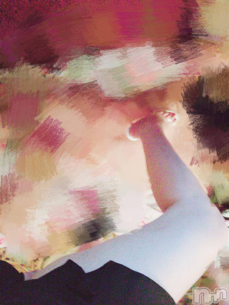 長岡デリヘル純・無垢(ジュンムク)体験☆ひとみ(18)の2019年2月9日写メブログ「♡」