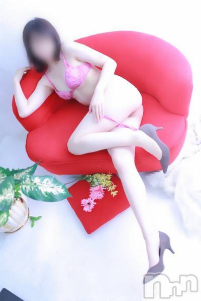 長岡デリヘル(フェイムナガオカテン)の2019年6月7日お店速報「注目最後の一枠は特別にサービスいたします」