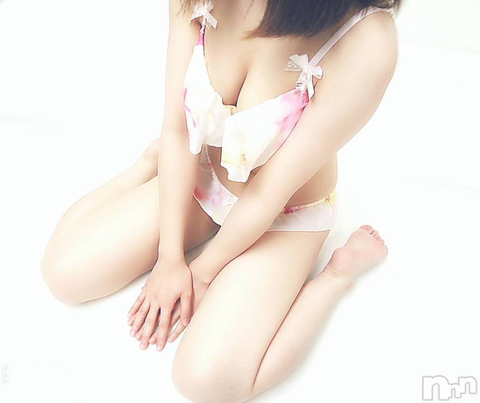 長岡デリヘル(フェイムナガオカテン)の2019年6月29日お店速報「残り枠の争奪戦今日は急いで下さい」