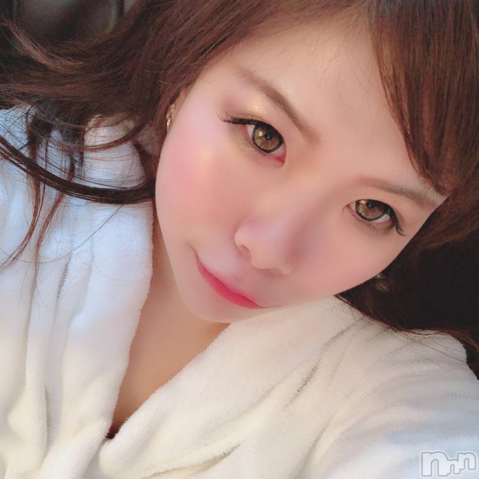 長岡デリヘル(フェイムナガオカテン)の2019年7月27日お店速報「【激熱出勤】顔出しキレカワ嬢・即シルバー新人アッツいっす」