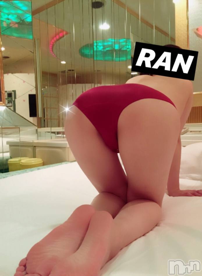 長岡デリヘル(フェイムナガオカテン)の2019年11月10日お店速報「スレンダーorエステ　タイプの違った快感を味わいませんか」