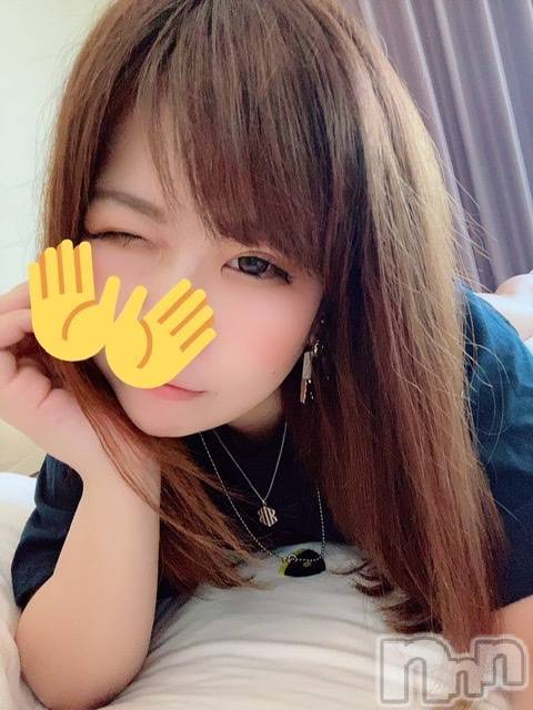 長岡デリヘル(フェイムナガオカテン)の2019年11月15日お店速報「おかえりさきちゃん大型新人みなちゃん出勤です」