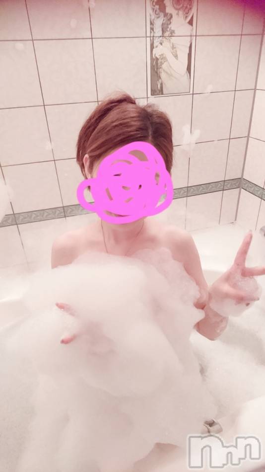 長岡デリヘル(フェイムナガオカテン)の2020年4月10日お店速報「激美女まだイケます　絶対的なオススメちゃんです」