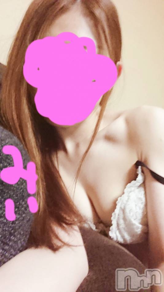 長岡デリヘル(フェイムナガオカテン)の2020年12月2日お店速報「FAMEシルバーランクの2トップご予約枠まだあります」